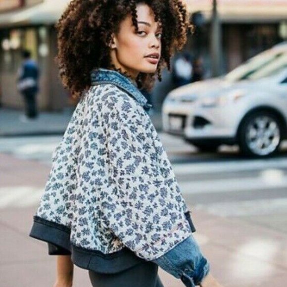 Free People DITSY DENIM Quilted FLORAL Jacket M L - Picture 4 of 10